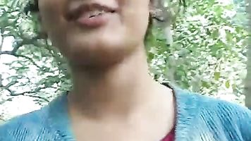 गर्म भारतीय प्रेमिका निधि-फिल्में.