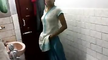 तान्या लखनऊ बेब एमएमएस-फिल्में. video2porn2