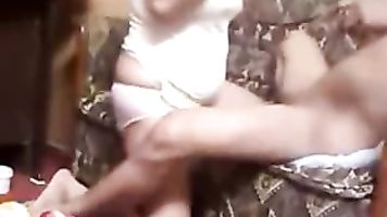 लाउंज में युगल सेक्स - फिल्में। video2porn2