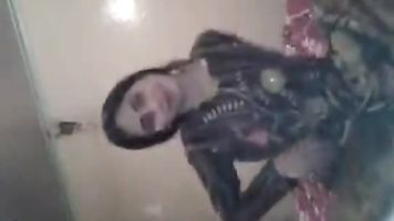 कश्मीरी आकर्षक शायरन-फिल्में। video2porn2