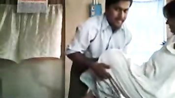 विवाहित गोल-मटोल गृहिणी-फिल्में।