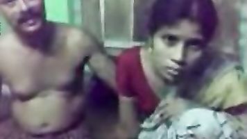 मुंबई कामवाली को चोदा-फिल्में। video2porn2