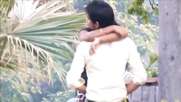 पार्क में युगल रोमांस - फिल्में. video2porn2