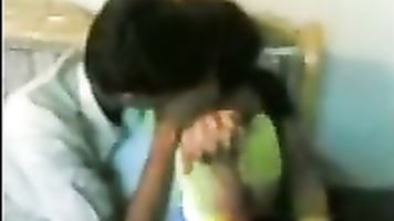 Apni Naukrani Ki लायक - सिनेमा.