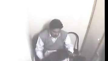 बेहतर गुणवत्ता प्लेबैक के लिए, फ़ाइल डाउनलोड करें
