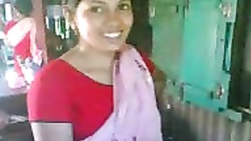 भारतीय प्रेमिका मुर्गा सवारी.