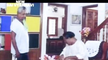 एक अलग नोट पर मैं चाहता हूं कि उनके पास अधिक वास्तविक भारतीय पुरुष अश्लील हैं