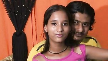 टीना और राजू में एक सेक्सी तमिल सेक्स क्लिप
