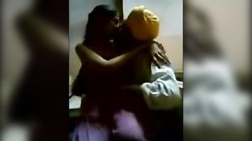 22 स्लिम सौंदर्य के साथ चाचा