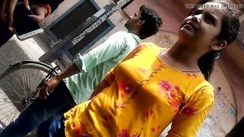 तमिल मासूम स्तन