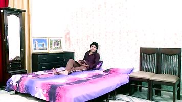 देसी xxx अनुरक्षण लड़की