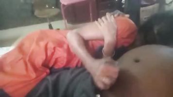 तमिल गृहिणी घर का बना सेक्स एमएमएस भाग 2