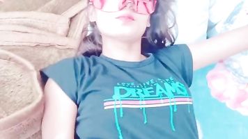 मेरी चूत चोदो पड़ोसन को छोड़ दो