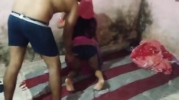 कुंवारी लड़की को दो लड़कों ने मिलकर चोदा जब घर में कोई नहीं था