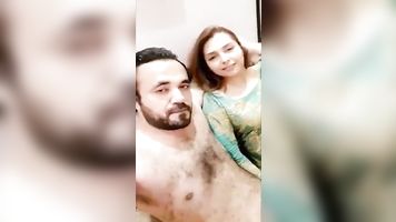 uzma khan लीक vid