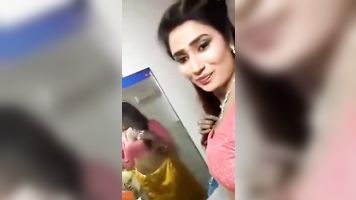 तमिल randi chucchio ko dikhatay huay