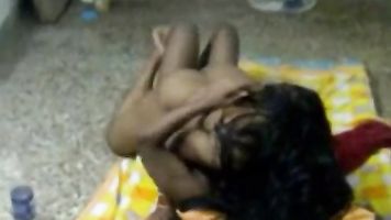 घर के मालिक चाची पड़ोसी द्वारा दर्ज की गई उसके दोस्त