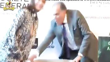 OMG! सोनम कपूर की फिल्म मैंगो बॉलीवुड क्यूट सीन