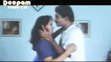 भारतीय स्टार रेशमा सुंदर नग्न पर gandikahani.in