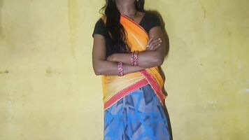 पडोस वली भाभी को अकेली पार्कर उसके घर में जाकर जबरदस्ती चौडा देहाती सेक्स