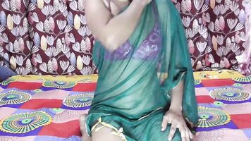 तमिल भाभी घर हिंद क्लिप में कमबख्त