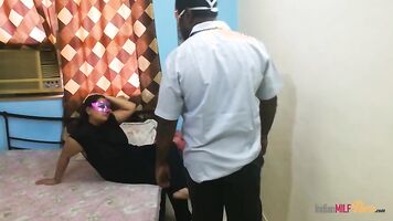 देसी पत्नी शनाया भाभी निगल रहा है एक कठोर डिक लेने के अंदर सह