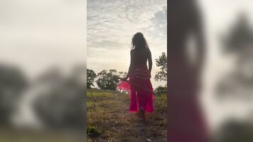 बेलीडांस मॉडल
