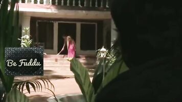गर्म तमिल चाची बड़े स्तन आदमी द्वारा गड़बड़
