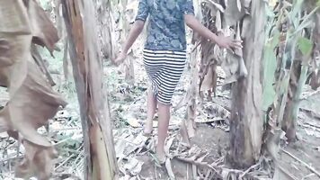 श्रीलंका विवाहित जोड़े आउटडोर सेक्स जंगल भाड़ में जाओ