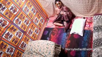 देसी भाभी पाने के लिए बेताब हस्तमैथुन अश्लील