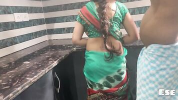 नौकरानी उसके मालिक से दीवाली उपहार के लिए कहा और गड़बड़ हो गया