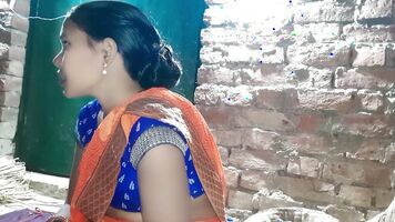 भाभी दूर से चुदाई के लिए आई थी ।  रात भर सेक्स का आनंद लिया ।  भाभी की योनी बहुत सुंदर थी । 
