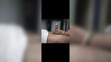 आज मैंने बीबी को उसके बूब्स दबाकर चोदा और अपना लंड उसकी योनि में डाल दिया । 