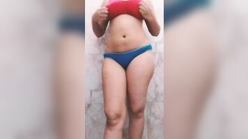 भेन ने पैसे लेकर भाई को देखा अपना पुरा बदन