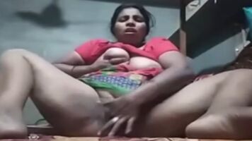 तमिल गांव लड़की सुंदर पूर्ण खुला छूत
