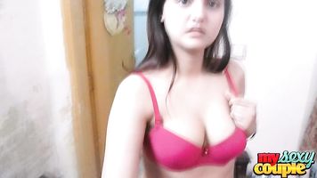 हमें उम्मीद है कि आप सोनिया के अधिक सेक्सी रहस्यों के लिए तैयार हैं क्योंकि यह एक गर्म और स्वादिष्ट है । 