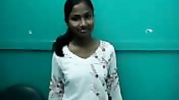 सुंदर लड़की माँ वागना स्तन-फिल्में.