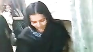 ढाका लड़की चुंबन-सिनेमा.
